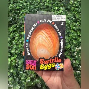 NeeDoh  Swirlie Egg